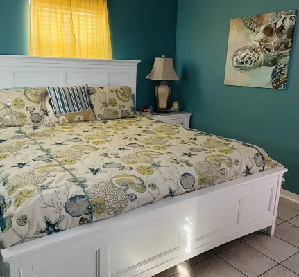 Family-Sized 2Br/BA House-5 Minutes to the Beach! Pets/Dogs Welcomed!!! Hotels in Sunnyside