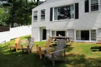 Paradise awaits on Shaws Pond conveniently located in the Lakes Region.