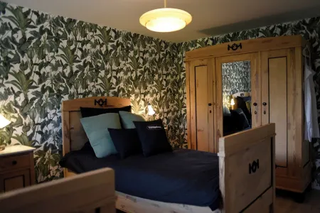 North Sea vintage house - 200 square meter 5 star design vacation home for 8 people Отели в г. Крумштедт