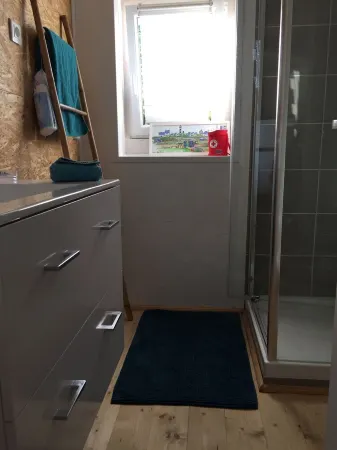 THE FISHERMAN'S SHELTER 200M FROM THE APARTMENT AND THE GR 34 WELCOMES YOU ALL YEAR Отели в г. Плугерно