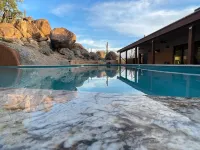 10 Minute Walk to Downtown Cave Creek Restaurants, Night Life and Shops