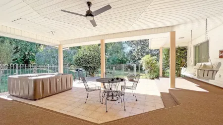 Southern Comfort Oasis