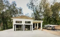 Carriage House @ Olive Hill Ranch w/ pool, hot tub and sports courts