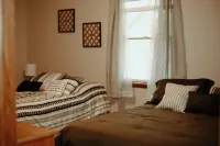 Charlotte's Cove - Right in the Heart of Amish Country Hotels in Millersburg