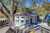 Lake Burton - Timpson Cove Luxury Cottage