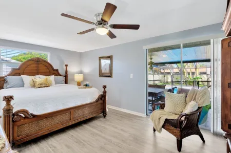 Jamaican Relaxation 3 bedrooms heated pool and unique game room Отели в г. Apollo Beach