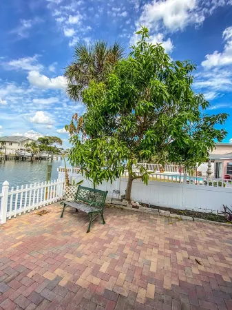 The Waterfront Relax House