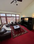 Apartment in the HEART of Ellicottville Village!
