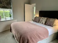 A Little Gem in a beautiful village of Spofforth nr Harrogate and Wetherby Hotels in Spofforth