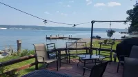 Rustic-chic cottage with fantastic lake access, 15 minutes to Ithaca