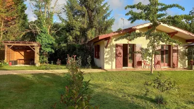 COMFORTABLE COTTAGE MEDOC COUNTRYSIDE BETWEEN ESTUARY AND ARCACHON BASIN