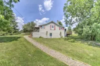 Hot Tub less than 2 miles from Smoke Hole  Pet Friendly