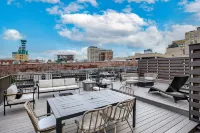 Luxury Loft DTown LNK, UNL, Pinnacle Arena, Memorial Stadium, Post Lofts #206