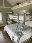 Coastal Daze Cottage on Famous Chincoteague Island! Come see the wild ponies!