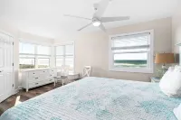 Oceanfront Updated 5BR Duplex. Dog friendly!
