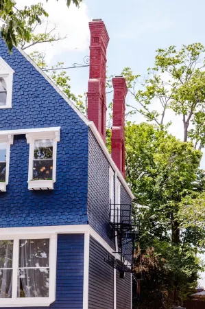 (Sleeps 22) Renovated House 5 Minutes to Downtown Отели рядом с достопримечательностью «Цинциннати Зу & Ботаникал Гарден»