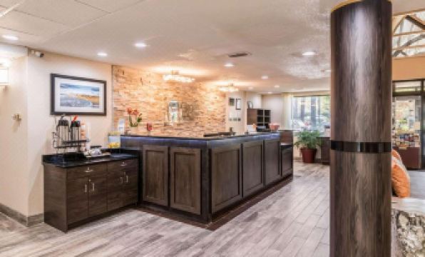 Garner Hotel CORNELIUS LAKE NORMAN by IHG