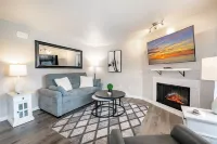 Summer Getaway in Birch Bay w/ Pool • Hot Tub • 107 - 4-Star