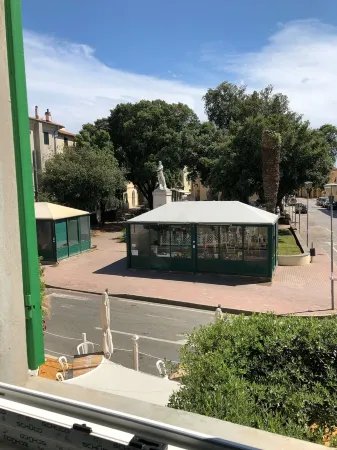 To the sea even on foot Отели рядом с достопримечательностью «Corso Vittorio Emanuele II»