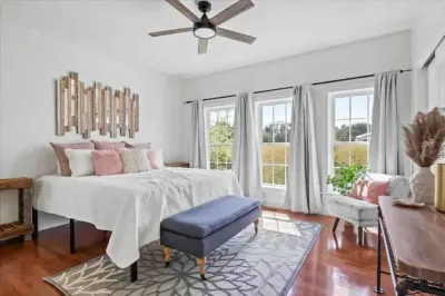 Beautiful and Secluded getaway on 10 acres
