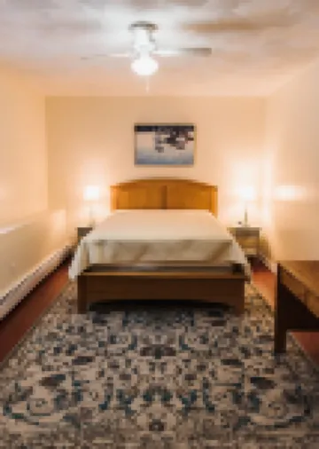 Family Beach House, Private Beach Access!