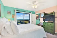 Beach front 2-bedroom 2 bath condo at Lighthouse Point