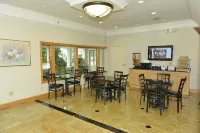 Whitney Inn & Suites Hotels in Wallingford