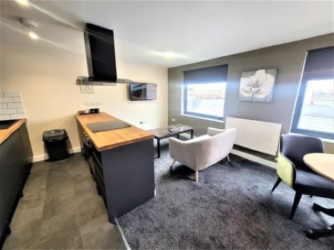 Friary House Serviced Apartments by Roomsbooked - 24Hr Reception