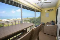 Direct Beachfront Gulf with Amazing Views