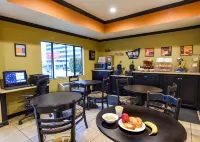 Travelodge by Wyndham LAX