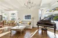 SJ Downtown Victorian Master King Bedroom 2