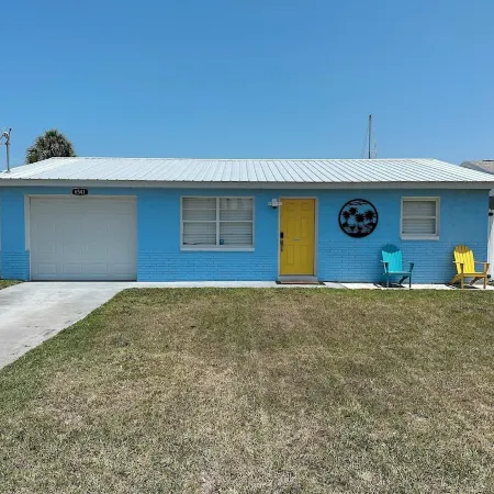 Water Front Home on Canal; Access to the Gulf of Mexico.