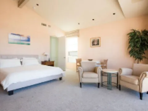 LAX Beachhouse - Luxury On The Sand and near LAX Hotels in Playa del Rey