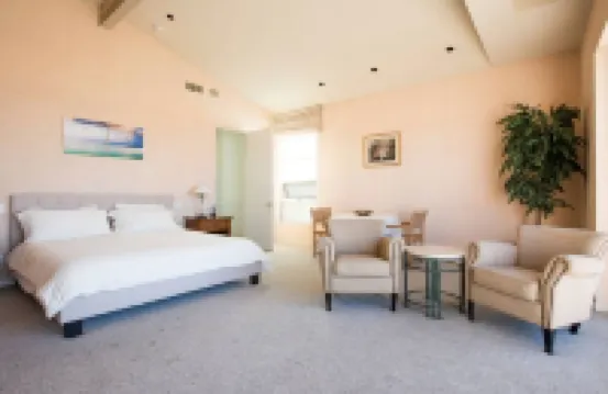 LAX Beachhouse - Luxury On The Sand and near LAX Hotels in Playa del Rey