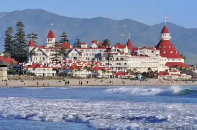 Luxury Coronado Home 500ft to Beach, Ferry, & Restaurants + Rooftop
