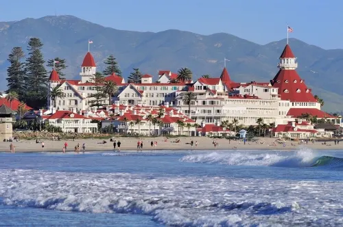 Luxury Coronado Home 500ft to Beach, Ferry, & Restaurants + Rooftop