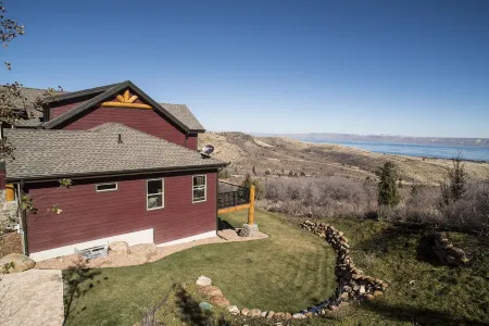 Book Your Fall Family Getaways!