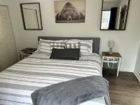 Cozy Treehouse 2-bedroom cabin in beautiful 4-season Massanutten Resort