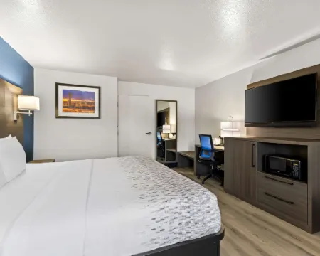 SureStay Hotel by Best Western Phoenix Airport Hotels in Phoenix