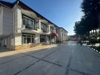 Mavigol Hotel - parking