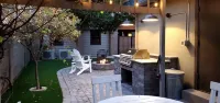 1927 Restored Downtown Phx Historic Bungalow Close to Medical & Sports.