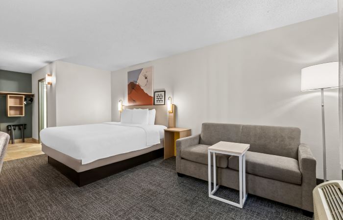 Spark by Hilton Bensalem Philadelphia