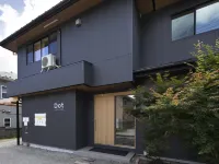 Dot Hostel&Bar Hotel di 