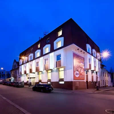 Hotel Henrietta Các khách sạn gần Khu Prague 09
