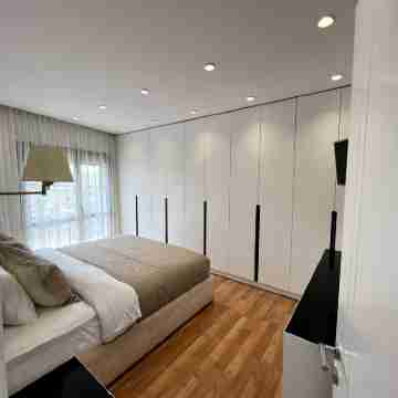 Charming Tiranë Apartment in the Heart of the City Rooms