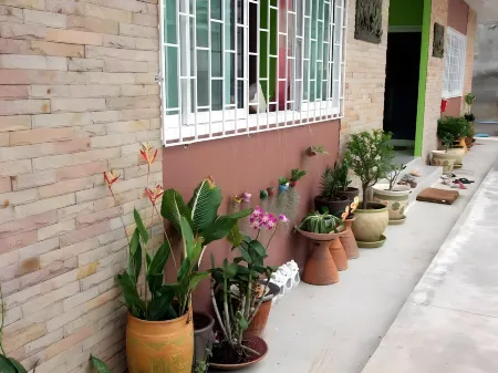 Green Place Apartment Отели рядом с достопримечательностью «Nakhon Ratchasima Rajabhat University»