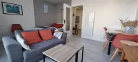Beautiful renovated apartment in the heart of Concarneau - Private parking - WIFI