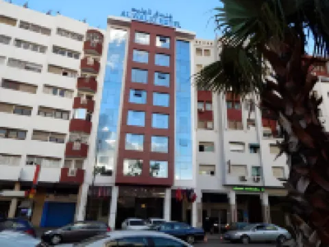 阿爾瓦利德酒店 鄰近卡薩旅行者站的酒店