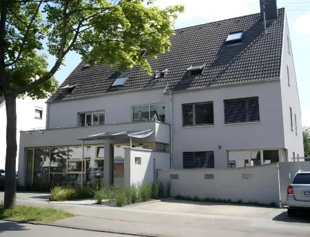 Hotel Milú Отели рядом с достопримечательностью «Ludwigsburg Protestant University of Applied Science»