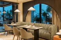 Elite World Kusadasi - Baarit